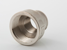 Муфта переходная VALTEC 3/4 х 1/2 внутренняя, никелированная латунь